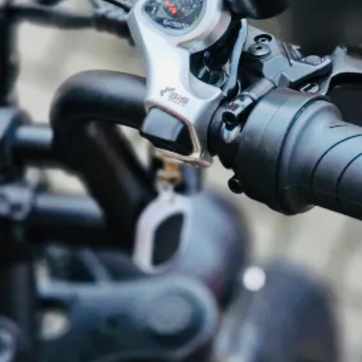 Inow V8 Max 🚲 Bicicleta Elétrica 1000W | Freio Hidráulico | Aro 20 Fat Tire | Alta Potência | Design Premium | Garantia 1 Ano